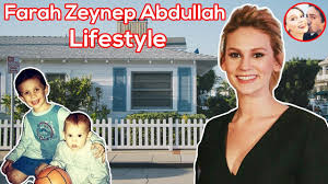 Boyu, kilosu, kaç yaşında olduğu, sevgilisi, babası ve rol aldığı filmleri ile ilgili detaylı bilgiler. Farah Zeynep Abdullah Height Weight Age Affairs Net Worth Car