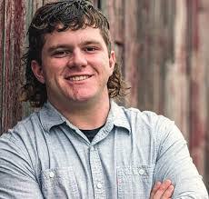 Avery Hankins's Instagram, Twitter & Facebook