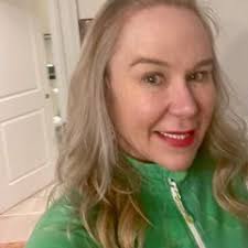 Ali Duval's Instagram, Twitter & Facebook