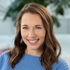 Becky Emerick's Instagram, Twitter & Facebook