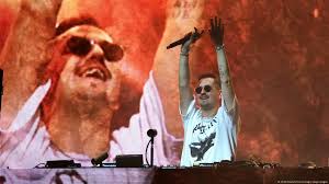 ألمانيا - جدل سياسي بسبب أغنية تتضمن كلماتها تحيزا جنسيا – DW – 2022713