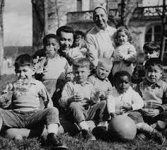 From wikimedia commons, the free media repository. Etre Les Enfants De Josephine Baker Freres Et Soeur En Parlent Artistikrezo