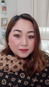 Saib looj mem tsev by Maixee lor ຊີວິດມະຫັດສະຈັນ