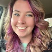 Shelby Ogle's Instagram, Twitter & Facebook