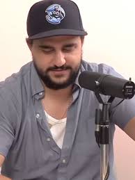 Joe and Frankie Read Fanfiction