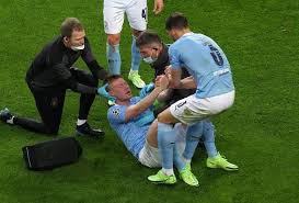 De bruyne has a ligament issue in his left ankle following a tackle by portugal midfielder joão palhinha and martínez says hazard has a soft tissue injury from the same game. Kevin De Bruyne Onderging Kleine Operatie En Mag Wellicht Zonder Masker Spelen Hij Voelt Zich Heel Goed De Morgen
