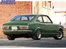 1974 Toyota Corolla Sr5 - Import Tuner Classic - Super Street Magazine Carros Y Camionetas Autos Autos Clasicos