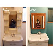 バス トイレ 中古住宅 ビフォーアフター ブルーグリーンの壁紙 サンゲツ壁紙 などのインテリア実例 2017 05 17 09 34 35 roomclip ルームクリップ 洗面所 おしゃれ diy 洗面所 おしゃれ サンゲツ 壁紙