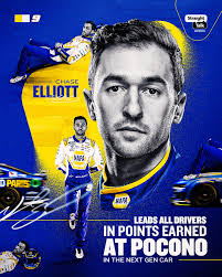 Look for Chase Elliott up front this weekend. Presented by Straight Talk.