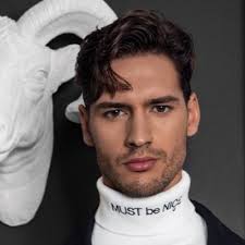 J.J. Michaels (@JJMichaels_)