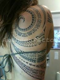 Choisissez le design et la signification de votre tatouage accompagné par l'oeil artistique et la bienveillance de kaha, tatoueur depuis 2013. Epingle Sur Tatoo