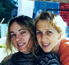 Neka je vjecni rahmet najvjernijem prijatelju Sanica 2012 Rufi  Secerbegovic... El-Fatiha..... Mirela Secerbegovic... 28-i Juni je tu  blizu,dan kada si nas napustila zauvijek. 4 pune godine od kako te nisam  vidjela, zagrlila,poljubila,