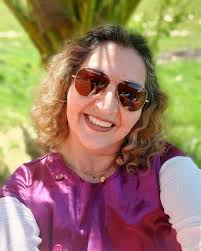 Te amo vieja preciosa, eres una mujer llena de luz y energía. Gracias por  estar ahí siempre, te amo y te admiro mucho. Le doy gracias a la vida por  tenerte cada