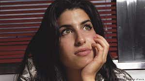 Amy winehouse — stronger than me 03:32. Jmrl0u1slpoj5m