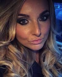 Claire Bird (@clairebirdie52)