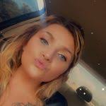 Amanda Testerman's Instagram, Twitter & Facebook