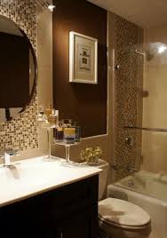 It can be used for stippling and applying sand paints. 23 Gorgeous Brown Bathroom Ideas