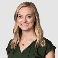 Mandy Dees's Instagram, Twitter & Facebook