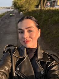 Downtown Eugene roommate wanted for shared place