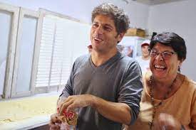 Mientras lo esperaba lo fotografiaron tomando mate. Axel Kicillof En Twitter En Ramallo Con El Intendente Mauropoletti9 Fuimos A Conocer A Nancy Y Su Pyme De Panificados Pal Mate Recorriendobuenosaires Https T Co 5qlacwhrrq