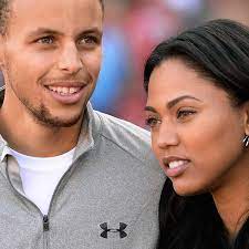 When you type in stephen curry is or is stephen curry into google you'll see that some of google suggestions are people searching aout curry's race, ethnicity and background: Nba Finals Stephen Currys Frau Ayesha Curry Mit Wilden Vorwurfen