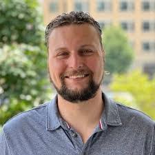 Ryan Dotter's Instagram, Twitter & Facebook