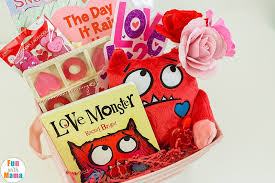 Hey friends, today we are going to show you diy valentine's day explosion box/love pop up box tutorial/valentine's day gift. Valentines Basket Valentine S Gifts For Kids Fun With Mama