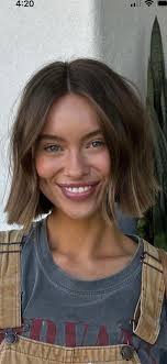 Sydney Vang (sydneyevang)