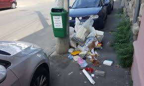 Plata va fi folosită pentru a îmbunătăţi salubrizarea locurilor publice, parcurilor orăşeneşti, monumentelor etc. Din Aprilie ToÈ›i Locuitorii Din Sectorul 4 Vor PlÄƒti O TaxÄƒ UnicÄƒ De Salubrizare Daniel Baluta