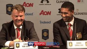 El técnico holandés del 'siempre negativo, nunca positivo' ha concedido una entrevista al. Louis Van Gaal S Maddest Moments At Manchester United And Elsewhere After Ryan Giggs Revelation Daily Mail Online