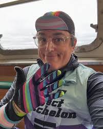 Alyson Roth's Instagram, Twitter & Facebook