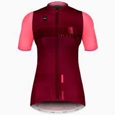 Alejandro valverde, el bala (the bullet) keeps playing a main role on the team, both to get victories as to giving a helping hand to the new blood in the team. Gobik Jersey Mc Classic Maroon D Fashion Swimwear Wetsuit