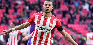 Free and covered parking garage with ample spaces available. Psv Galatasaray Tickets