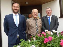 Öffnungszeiten, adresse, telefonnummer, email, karte, website, kontakt. Raiffeisen Volksbank Bad Staffelstein Eg Verabschiedung