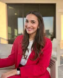 Trending up: Zainab Bhagat '20 Zainab Bhagat is the director of strategic  planning for North Texas at Baylor Scott and White Health, which involves  collaborating with health system and hospital leaders to