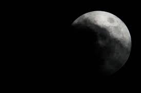 Eclipse Lunar