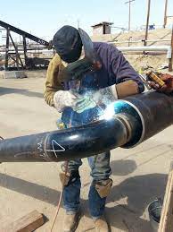 Putn A Cap On This High Pressure Steam So We Can Get Pipeline Welding Underwater Welding Welding Gear