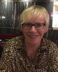 Helen Chase's Instagram, Twitter & Facebook