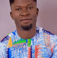 🗣️ 'It was a bit awkward seeing Khabib skip the handshake with Kate. She  handled it like a total pro, though' The footage has now gone viral. Read  more 👇