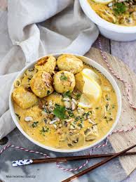 Boulette De Poulet Au Curry Et Lait De Coco Mes Recettes Healthy Recette Boulette De Poulet Poulet Curry Recette Asiatique