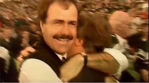Afl legend leigh matthews has hit out at plans to cut the pay of afl male players to subsidise the matthews, who played in four premiership winning teams with hawthorn, then coached collingwood. High Five My Greatest Of The Great On The Grand Final Stage Footyology