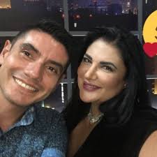 pakoflores26 (@pakoflores25)