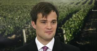 Rousseau asumió entre la Sube y la licitación del sistema de Transporte