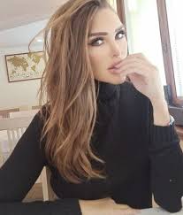 Seren ise harbiden rengi actirmis. Seren Serengil Kahve Sac Rengi