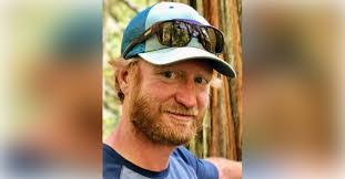 Kerry Lavoie's Instagram, Twitter & Facebook