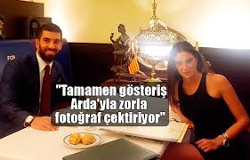 Arda turan, önceki gün instagram hesabına kendi çizdiği bir resmi yükledi. Arda Turan Dan Aslihan Dogan Savunmasi