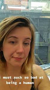 Lucy Bowling (@lucy.bowling)