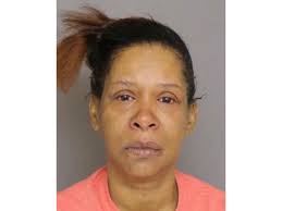 Towson Woman Stabbed Boyfriend With Kitchen Knife: Police