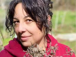 Book a massage with Elizabeth Rose Bodywork