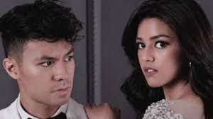 Md entertainment 1.332.180 views3 years ago. Fero Telanjang Dada Sambil Gendong Dinar Candy Warganet Demi Apaah Suara Jogja